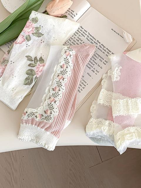 3 Pairs Women Elegant Flower Lace Spliced Thin Socks