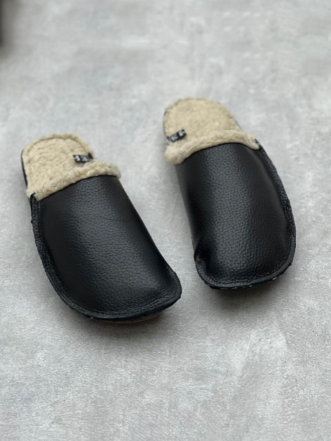 Women Vintage Winter Leather Fleece-lined Flat Slippers